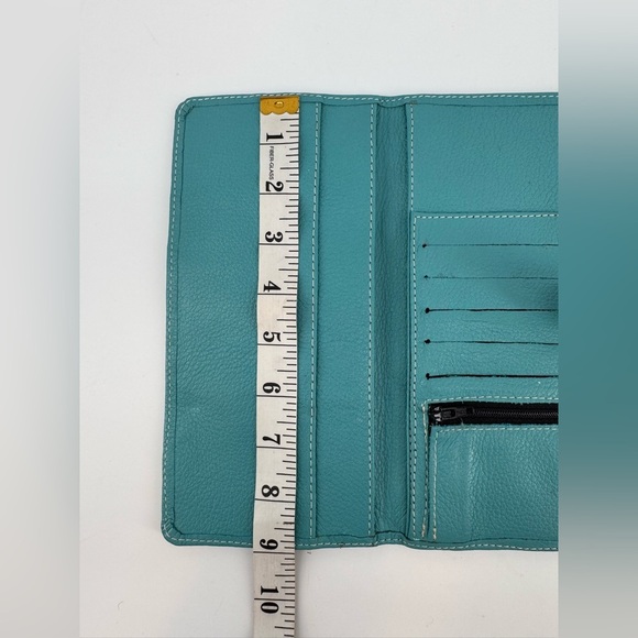 Travel Passport Holder Wallet Holder Blue Genuine Leather Card Cover - Picture 5 of 6